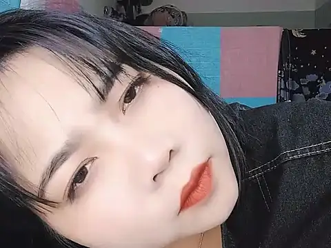 Nhan7868 online show from November 1, 2025, 4:36 am