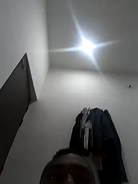 Snapshot of Chanderi19 chatting on December 15, 2025, 1:10 am Chanderi19 online show from December 15, 2025, 1:10 am