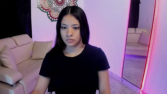 Candy fox 19 online show from March 6, 2026, 1:51 pm