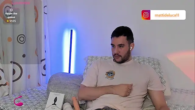 matti de lucaa online show from November 28, 2025, 6:21 pm