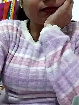 Snapshot of Hot-Pooja25 chatting on January 7, 2026, 5:37 pm Hot-Pooja25 online show from January 7, 2026, 5:37 pm