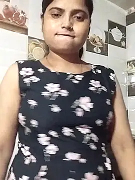 Hot-Pooja25 online show from March 12, 2026, 5:19 pm