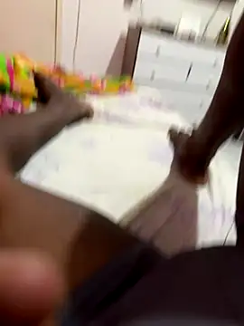 AzDio9 online show from September 25, 2025, 7:50 pm