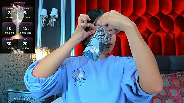 SharonBonet online show from January 14, 2026, 11:49 am