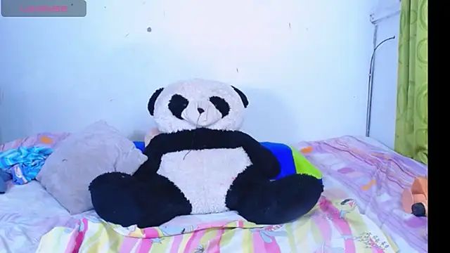 Gracce-Smith online show from November 23, 2025, 4:56 am