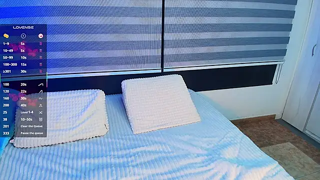 veronikali online show from October 4, 2025, 1:09 pm