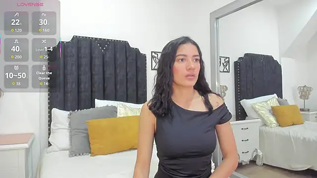 Skylerwhite02 online show from December 2, 2025, 7:53 pm