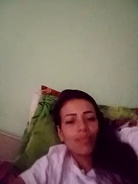 Mariam Lopez   online show from March 18, 2026, 8:34 pm