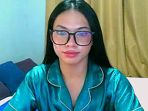 zowi cock2946 online show from October 6, 2025, 1:19 pm