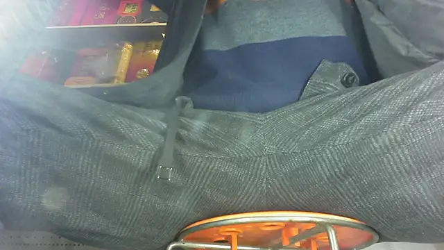 taopiaopiao online show from November 27, 2025, 6:15 am