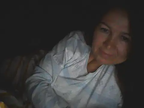 Snapshot of Avelinii chatting on May 13, 2026, 2:42 am Avelinii online show from May 13, 2026, 2:42 am