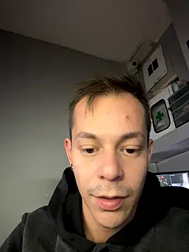 Snapshot of dimitryivanovv chatting on October 8, 2025, 7:39 am dimitryivanovv online show from October 8, 2025, 7:39 am