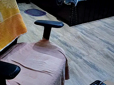 Snapshot of ZoroArcher chatting on September 24, 2025, 9:07 pm ZoroArcher online show from September 24, 2025, 9:07 pm