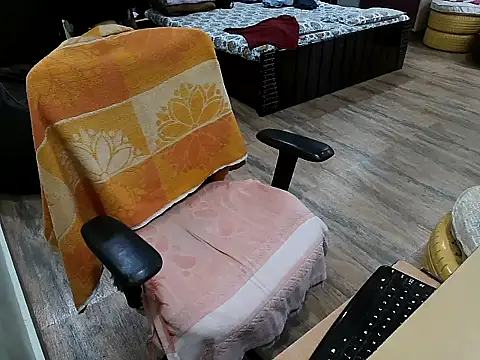 Snapshot of ZoroArcher chatting on September 29, 2025, 8:30 am ZoroArcher online show from September 29, 2025, 8:30 am