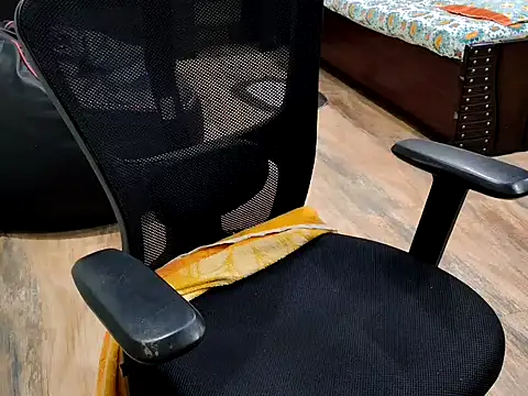 Snapshot of ZoroArcher chatting on September 29, 2025, 8:57 pm ZoroArcher online show from September 29, 2025, 8:57 pm