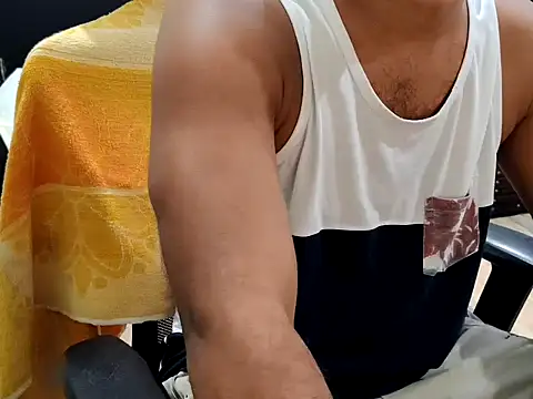 Snapshot of ZoroArcher chatting on September 30, 2025, 5:29 pm ZoroArcher online show from September 30, 2025, 5:29 pm