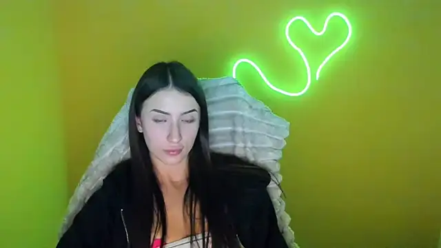 AlisaBubbles online show from October 30, 2025, 1:01 pm