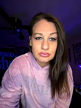 shortywidaphatty online show from November 21, 2025, 11:20 am