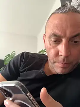 Snapshot of Marronglace1 chatting on October 22, 2025, 9:53 am Marronglace1 online show from October 22, 2025, 9:53 am