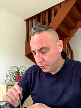 Snapshot of Marronglace1 chatting on November 6, 2025, 11:00 am Marronglace1 online show from November 6, 2025, 11:00 am