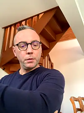 Snapshot of Marronglace1 chatting on December 5, 2025, 10:24 am Marronglace1 online show from December 5, 2025, 10:24 am