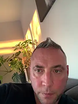 Snapshot of Marronglace1 chatting on January 6, 2026, 4:00 pm Marronglace1 online show from January 6, 2026, 4:00 pm