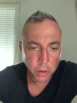 Snapshot of Marronglace1 chatting on May 29, 2026, 1:53 pm Marronglace1 online show from May 29, 2026, 1:53 pm