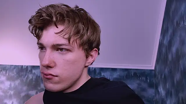 MarkShot  online show from November 6, 2025, 5:14 pm