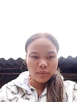 Huyen x online show from December 4, 2025, 5:17 am