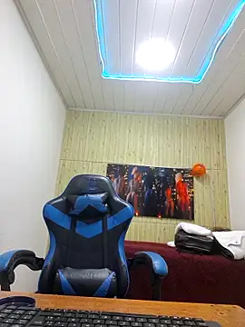 susan mooree online show from November 16, 2025, 11:27 am