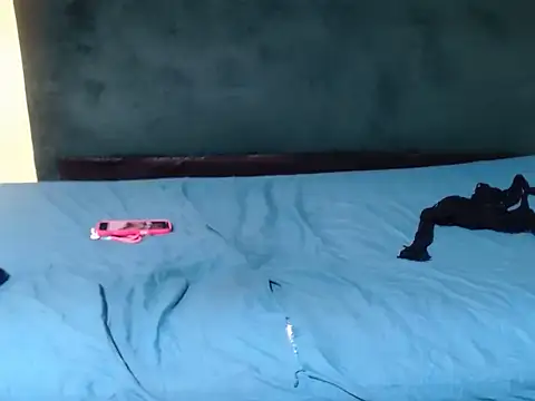 Snapshot of Freaky-Nicky18 chatting on November 6, 2025, 8:43 pm Freaky-Nicky18 online show from November 6, 2025, 8:43 pm