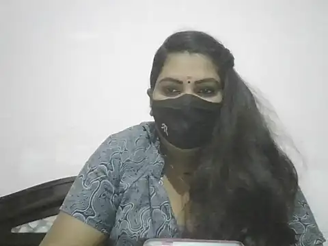 Snapshot of Nisha-telugu chatting on September 21, 2025, 6:31 pm Nisha-telugu online show from September 21, 2025, 6:31 pm