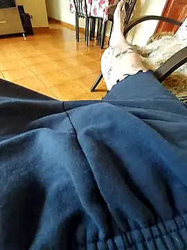 Snapshot of RoddieX chatting on October 1, 2025, 6:03 pm RoddieX online show from October 1, 2025, 6:03 pm