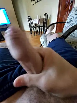 Snapshot of RoddieX chatting on January 15, 2026, 6:33 pm RoddieX online show from January 15, 2026, 6:33 pm