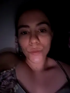 Snapshot of valen-sexx chatting on December 22, 2025, 5:26 am valen-sexx online show from December 22, 2025, 5:26 am