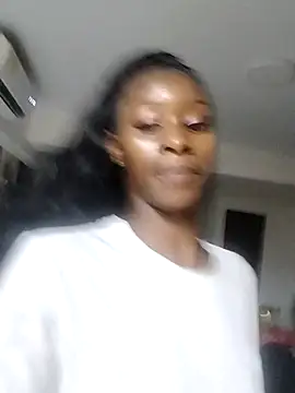 Snapshot of Kloee_12 chatting on November 29, 2025, 1:52 am Kloee 12 online show from November 29, 2025, 1:52 am