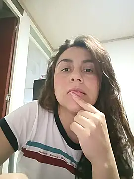 Snapshot of vanessa-titisM chatting on March 24, 2026, 3:33 am vanessa-titisM online show from March 24, 2026, 3:33 am