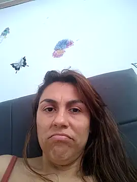 Snapshot of vanessa-titisM chatting on April 10, 2026, 3:06 pm vanessa-titisM online show from April 10, 2026, 3:06 pm