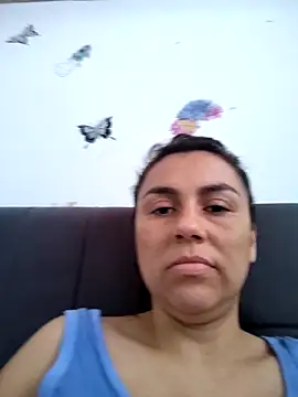 Snapshot of vanessa-titisM chatting on April 16, 2026, 3:35 pm vanessa-titisM online show from April 16, 2026, 3:35 pm