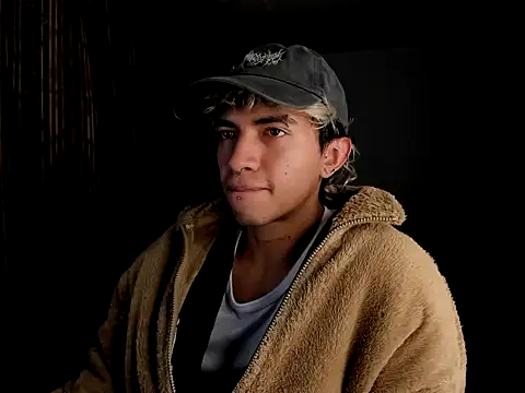 guynextdo0r online show from March 2, 2026, 4:36 am