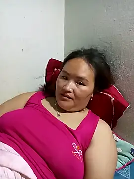 Snapshot of Tamara-a chatting on April 1, 2026, 12:50 pm Tamara-a online show from April 1, 2026, 12:50 pm