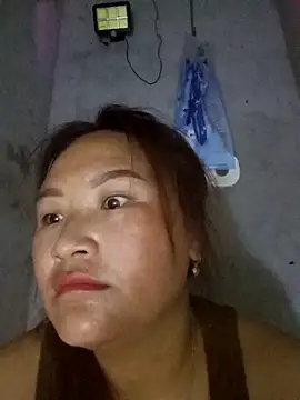 Snapshot of Tamara-a chatting on April 2, 2026, 8:28 pm Tamara-a online show from April 2, 2026, 8:28 pm