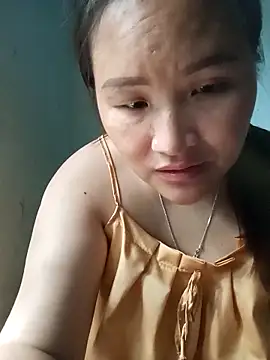 Snapshot of Tamara-a chatting on April 10, 2026, 12:27 am Tamara-a online show from April 10, 2026, 12:27 am