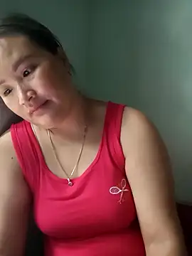 Snapshot of Tamara-a chatting on April 13, 2026, 12:27 am Tamara-a online show from April 13, 2026, 12:27 am