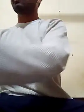 Snapshot of snadycam chatting on October 27, 2025, 5:17 pm snadycam online show from October 27, 2025, 5:17 pm