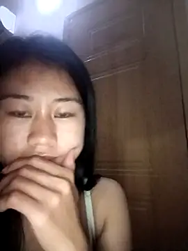 Snapshot of luy-xinh02 chatting on September 25, 2025, 2:32 pm luy-xinh02 online show from September 25, 2025, 2:32 pm