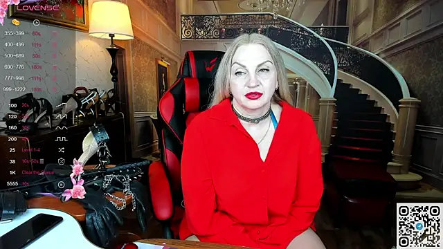 Nina Devillle online show from March 25, 2026, 11:44 pm