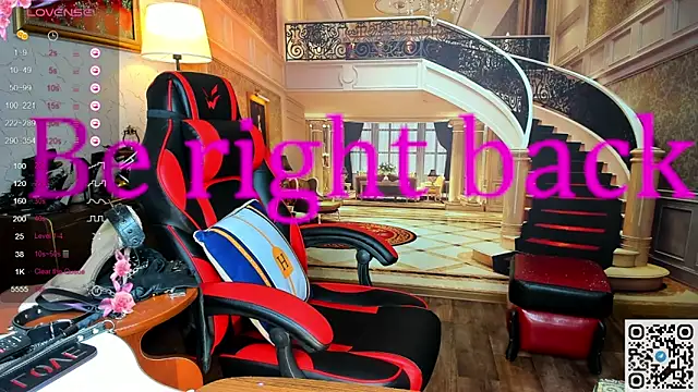 Nina Devillle online show from April 9, 2026, 6:19 am