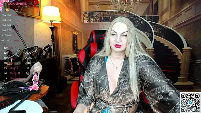 Nina Devillle online show from May 23, 2026, 12:27 am