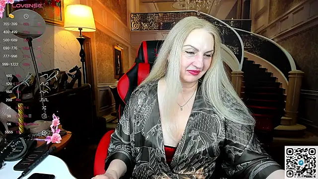 Nina Devillle online show from May 31, 2026, 1:47 am